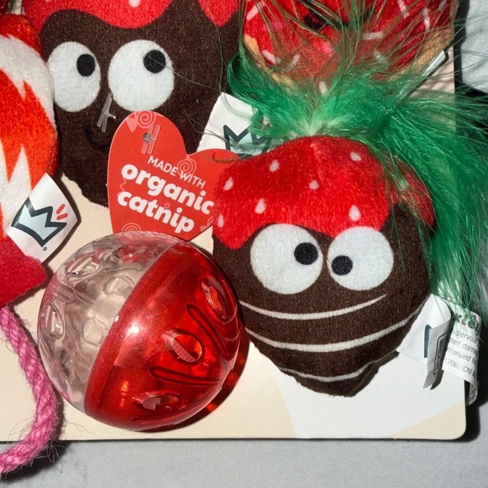 Huxley & Kent 6 pack Valentines Day Cat Toys Women Owned